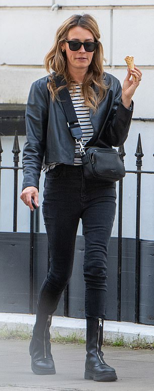 To show off her fantastic physique, she also wore black skinny jeans and chunky black zip-up boots