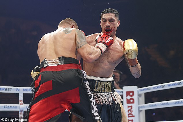 The pair will fight for the vacant IBF belt and the ring belt of Opetaia (photo, action from the pair's first fight in