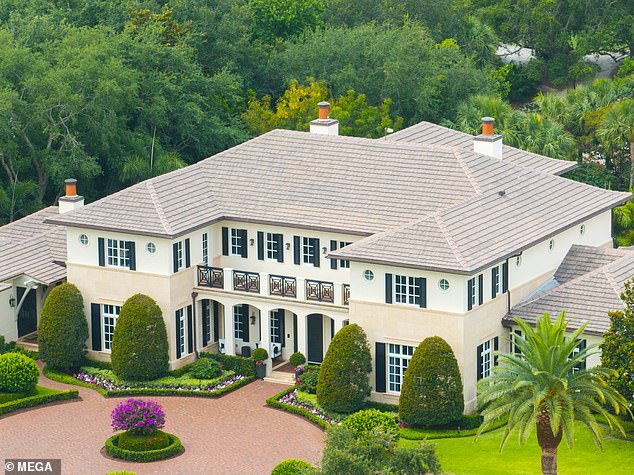 This is the house where Stoll and McIlroy lived in a gated community in Jupiter, Florida