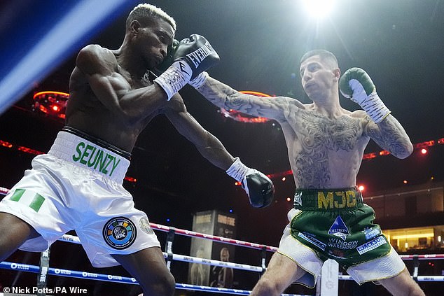 After the fight resumed, the British boxer (right) pushed Wahab (left) into the corner of the ring where he would eventually land the winning blow.