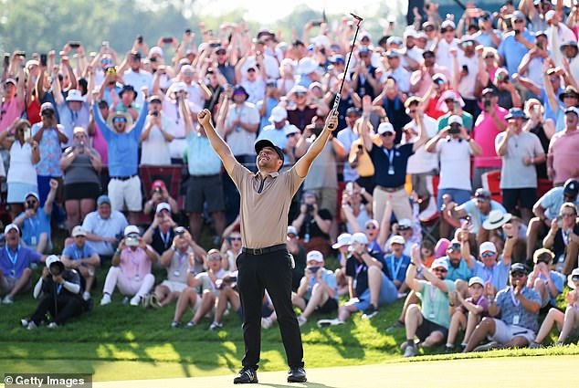 Schauffele holed a 6-foot putt on the 18th green to secure victory at the PGA Championship