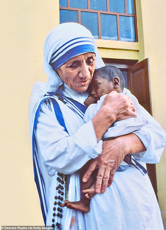 The film centers on the saint's decision to leave the Loreto Entally Monastery in Kolkata, India, and launch her own order (Mother Teresa pictured with a child in India in 1979).