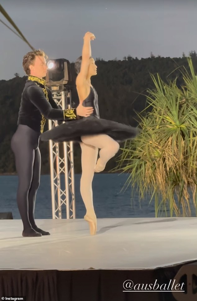 Guests enjoyed a private ballet performance by members of The Australian Ballet, who danced against the backdrop of the Coral Sea at sunset