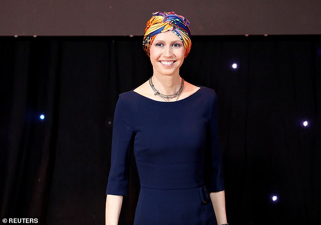 Asma al-Assad is seen with her hair covered as she undergoes cancer treatment in 2018