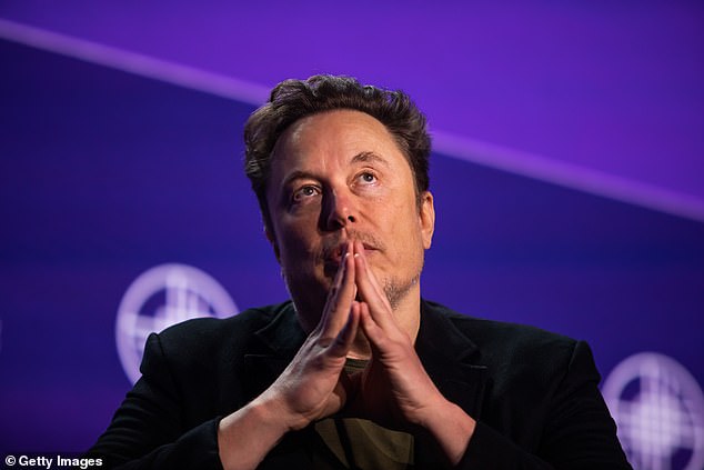X boss Elon Musk has responded to the recent feud between Scarlett Johansson and Sam Altman after his company took her voice without permission for a new ChatGPT project