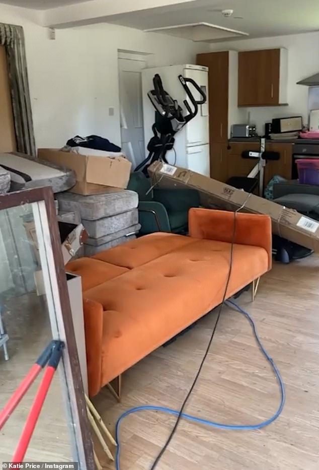 On Monday, Katie shared a video on Instagram showing a huge pile of items in her living room that she was going to sell