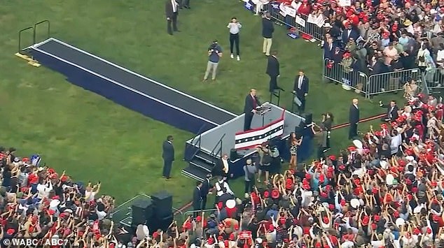 Aerial View Of Trump's Rally In The Bronx Reveals The True Size Of The ...