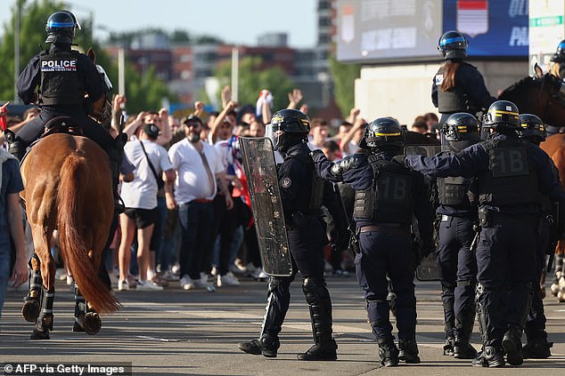 Ten fans have reportedly been arrested by police over incidents surrounding the French Cup final