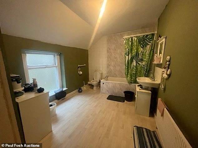 The unit was let to a Chinese Takeaway and was rented for £650 per month, including the owner's living space on the first floor