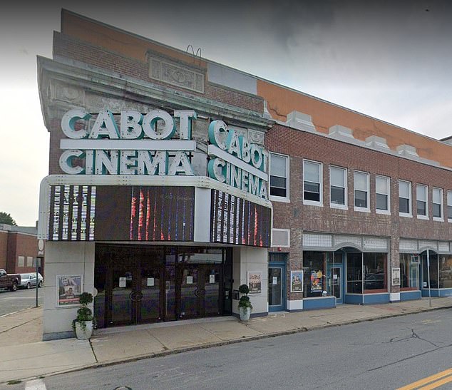 Cabot Cinema management issued a full apology to patrons who attended Dreyfuss' performance