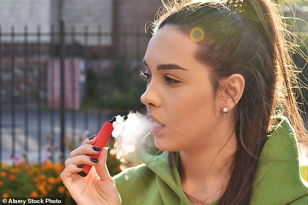 A majority of retailers believe the government has still not done enough to tackle underage vaping, while a quarter say underage vaping is common in their region.