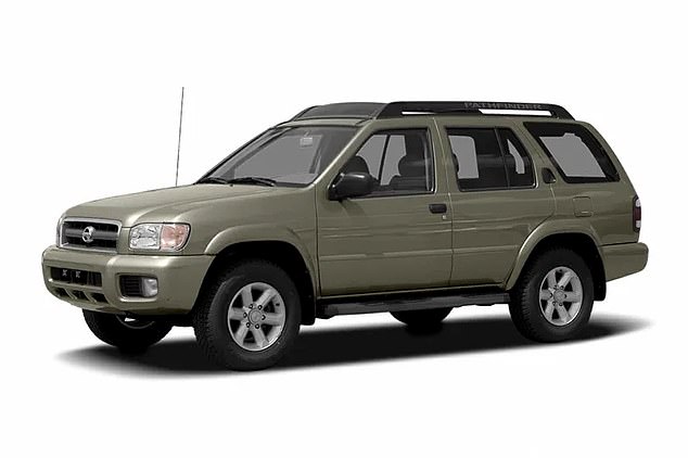 Nissan has issued a 'do not drive' warning for specific models (Photo: 2004 Nissan Pathfinder)