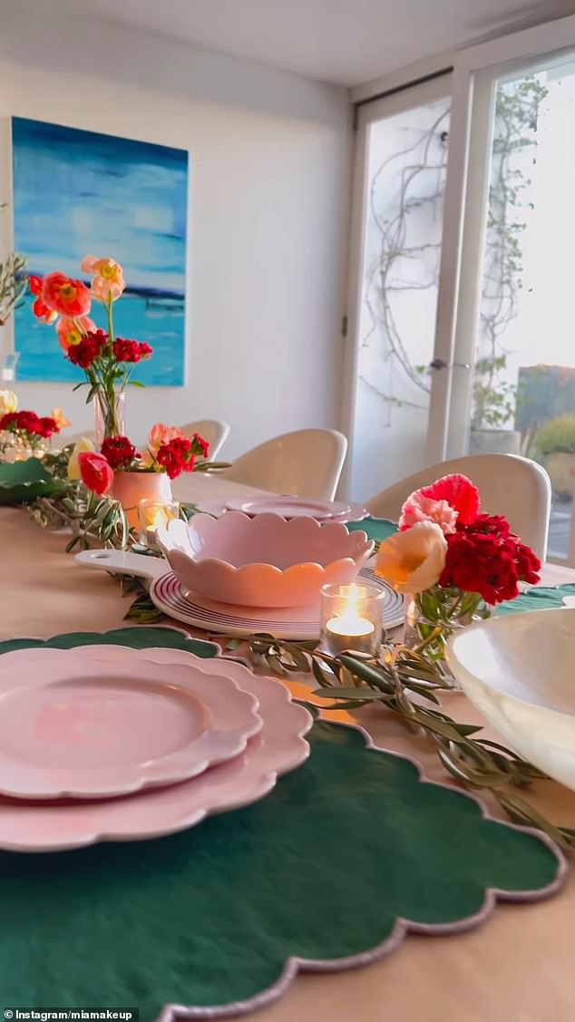 Mia also shared the beautiful table settings for the dinner party that the trio hosted