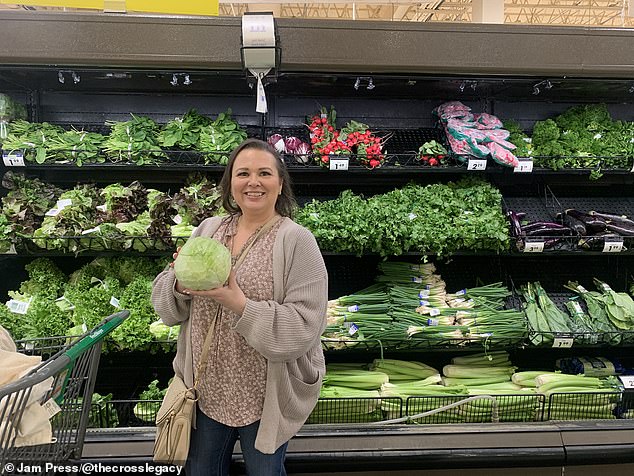 Thanks to her strict preparation routine, Amy only has to go to the grocery store every three weeks