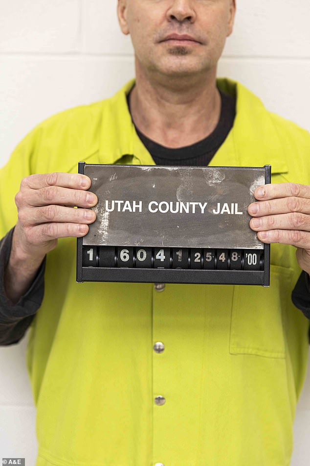 The real inmates at the Utah County Jail think the documentary is being filmed and are unaware of the TV show 60 Days In