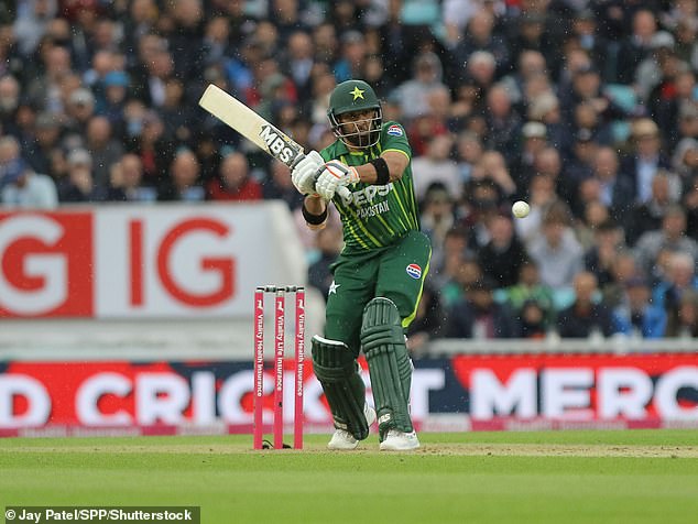 Pakistan started their over well but soon fell apart and eventually finished at 157 all out