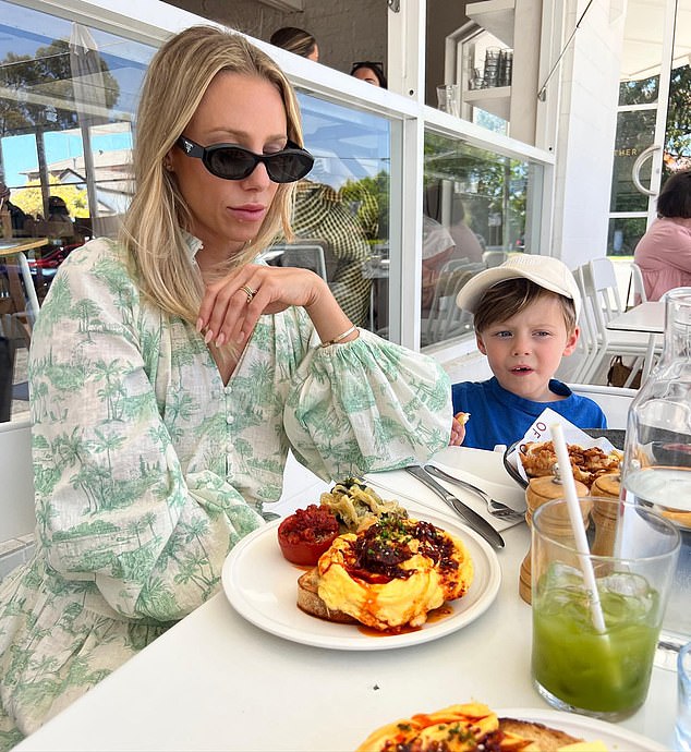 In an accompanying caption, Sarah shared how she always 'acknowledges and respects' her son Fox's food preferences and insisted he 'enjoy' eating healthy food.