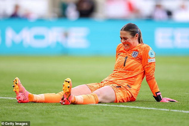 England goalkeeper Mary Earps was knocked out early in Newcastle with a nasty injury