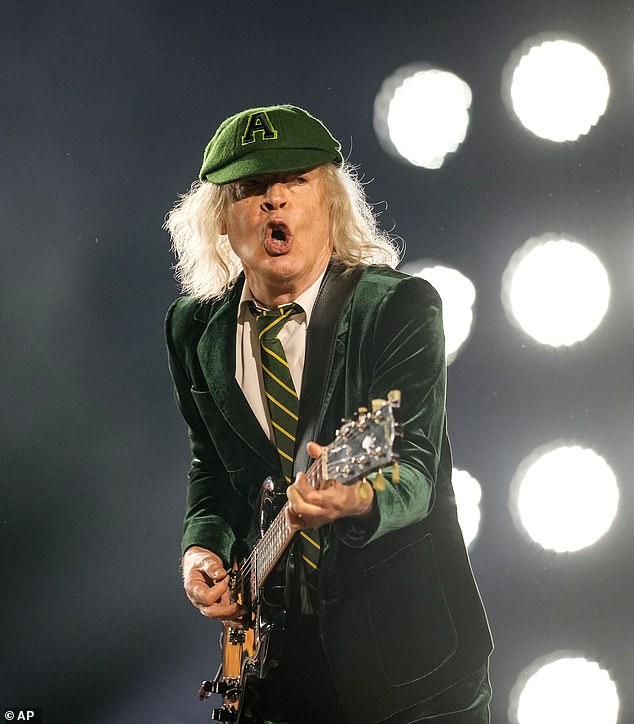 AC/DC's lead guitarist Angus Young caught fans' attention on Friday when he looked very different from his heyday during a sold-out performance at the VELTINS-Arena in Gelsenkirchen, Germany.