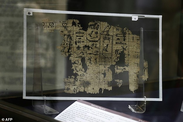 The Egyptian Museum in Cairo on Thursday began exhibiting the country's oldest papyrus, which is 4,500 years old and details the daily lives of the pyramid builders. 