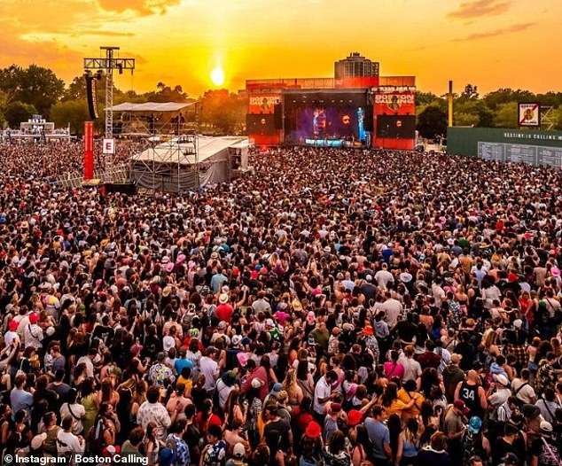 As the sun set over Boston Calling's Red Stage, the size of the crowd began to become a serious hazard, with some reporting people falling, being crushed and fainting.