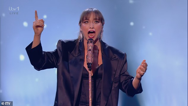 Britain's Got Talent's Sydnie Christmas, 28, left the whole of Hammersmith's Eventim Apollo speechless after her live semi-final performance on Wednesday