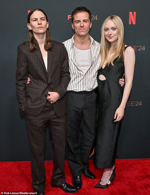 The two leads were also joined by co-star Eliot Sumner
