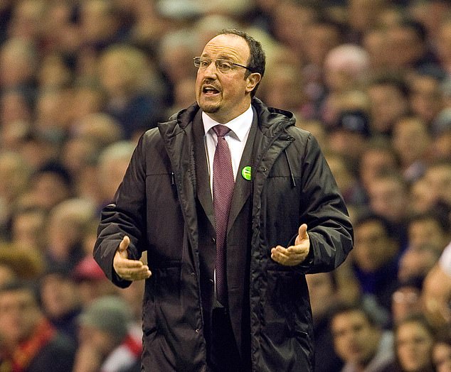 A former Liverpool player has criticized ex-Reds boss Rafa Benitez, calling him a 'coward'