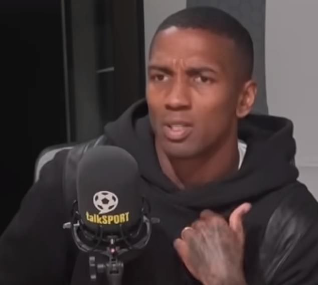 Ashley Young has revealed that ex-Man United players have expressed their concerns over the club's signings