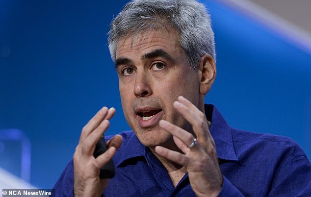 Researcher Jonathan Haidt says young teens are deeply influenced by social media