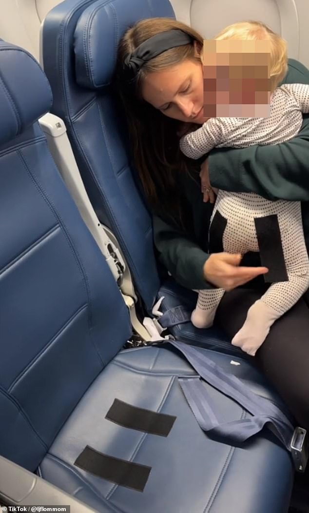 Lisa Flom, from Eden Prairie in Minneapolis, Minnesota, filmed herself sticking her youngest daughter into an airplane seat