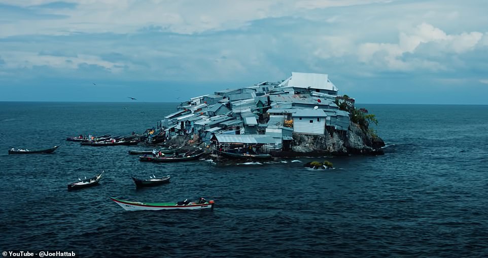 The stone-covered island, which at 0.49 hectares is barely half the size of a football field, is located on the northeastern side of Lake Victoria and on the border between Uganda and Kenya.