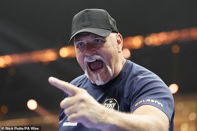 Boxing fans have labeled John Fury a 'huge hurdle and distraction' for Tyson Fury