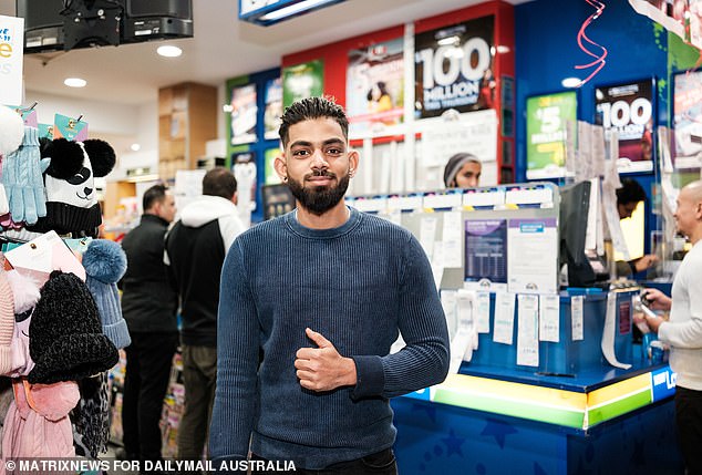 Aussies have been urged to seek advice from financial planners if they manage to win the massive $100 million Powerball jackpot