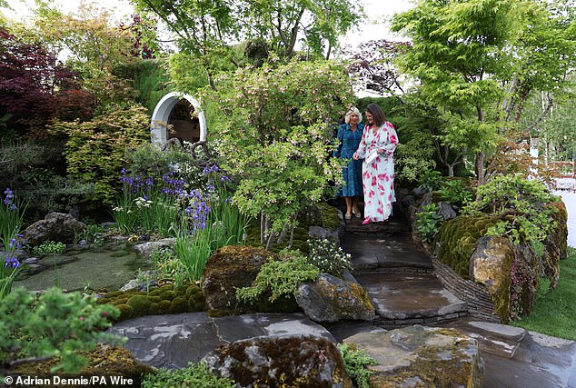 As part of the tour, the couple also visited a Japanese garden