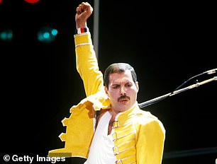 Icon: Queen's legendary frontman Freddie Mercury (photo)