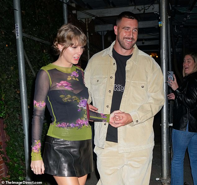 “Travis has no plans to propose to Taylor,” an insider said of Taylor Swift and Travis Kelce