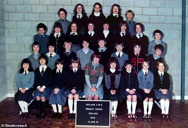 This now famous actor (pictured top right in the back row) can be seen in their school photo from Hoylake Church of England Primary School in 1979