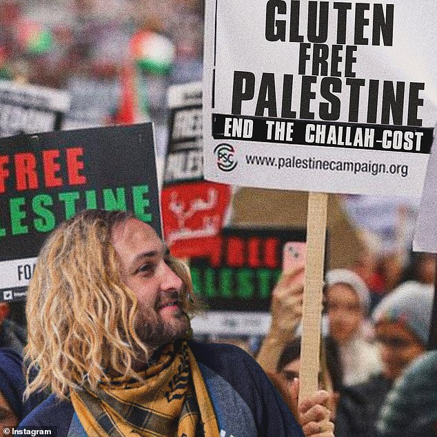 A photo of LE Staiman protesting 'Gluten-free Palestine: End Challah Fees'