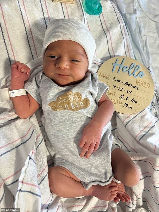 Ezra as a newborn after being born on April 14