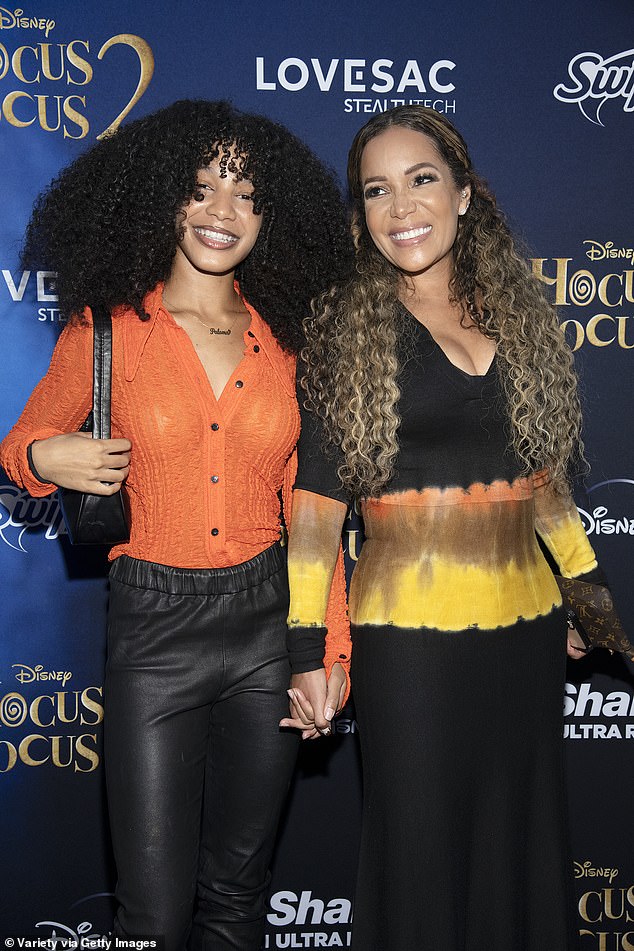 Paloma Hostin and Sunny Hostin at the 2022 premiere of Hocus Pocus 2