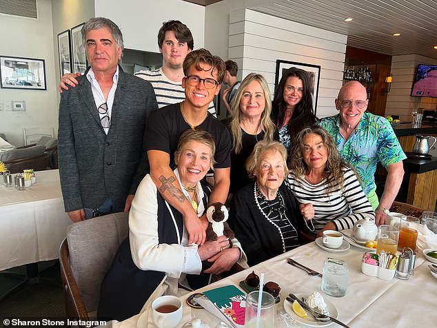 This family photo shows Roan showering his mother with love during a Mother's Day party on May 12