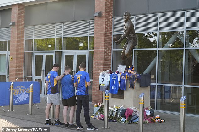 A photo of Burrow was placed atop a statue outside one of the site's entrances