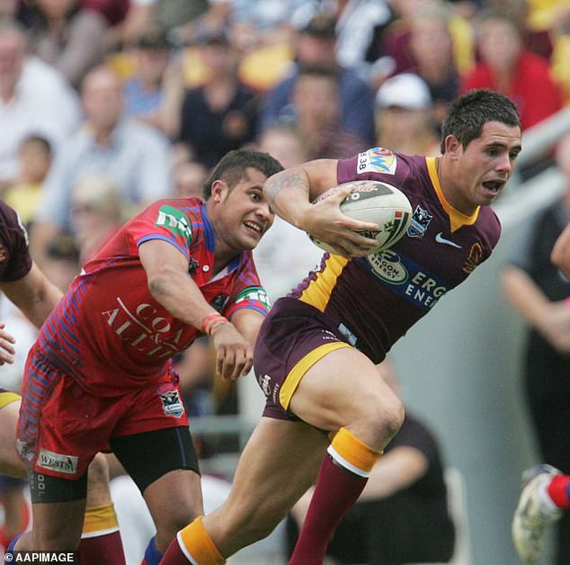 Gordon (pictured left trying to tackle Brisbane Broncos great Corey Parker) had initially pleaded guilty to the offense but will face a further hearing by the judiciary