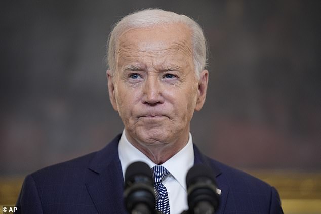 The liberal comedian wasn't worried about 'voting for' [Biden's] head in a jar of blue liquid” before voting for Trump, but he didn’t think there were enough who would do the same