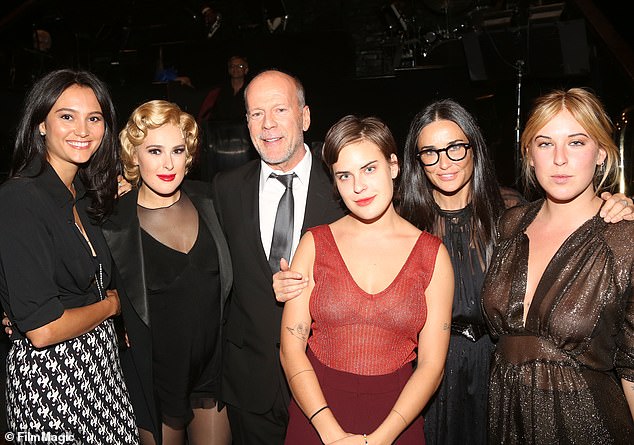 (L-R) Emma Heming, Rumer Willis, father Bruce Willis, sister Tallulah Belle Willis, mother Demi and sister Scout LaRue Willis pose backstage as Rumer makes her Broadway debut as Roxie Hart in Chicago in 2015