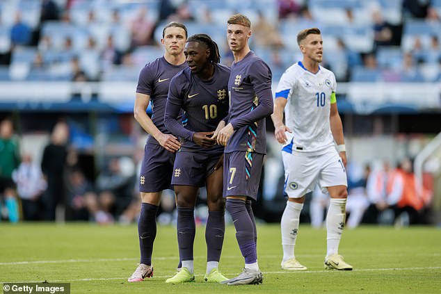 Due to the emergence of Eberechi Eze (middle) and Cole Palmer (right), Maddison ultimately no longer has a place in the team