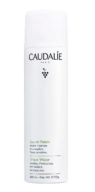 Catriona reviewed two products from French brand Caudalie, which is available in Australia at Sephora and ASOS