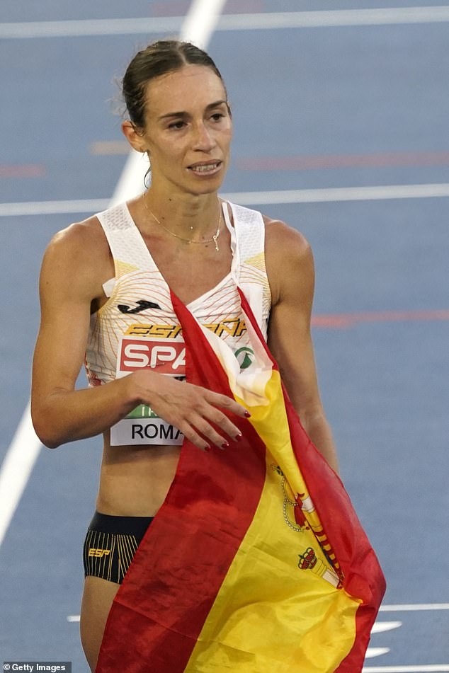 The Spaniard appeared dejected after narrowly missing out on the first major medal of her career