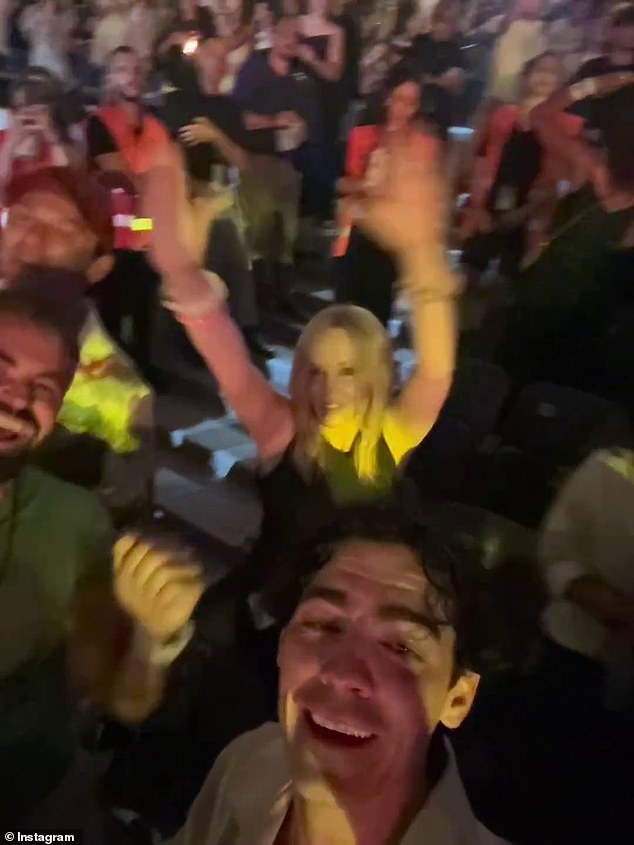 In a video shared by Luke on Instagram, Joe could be seen belting out the lyrics to the band's hit, Yellow, as Kylie danced.